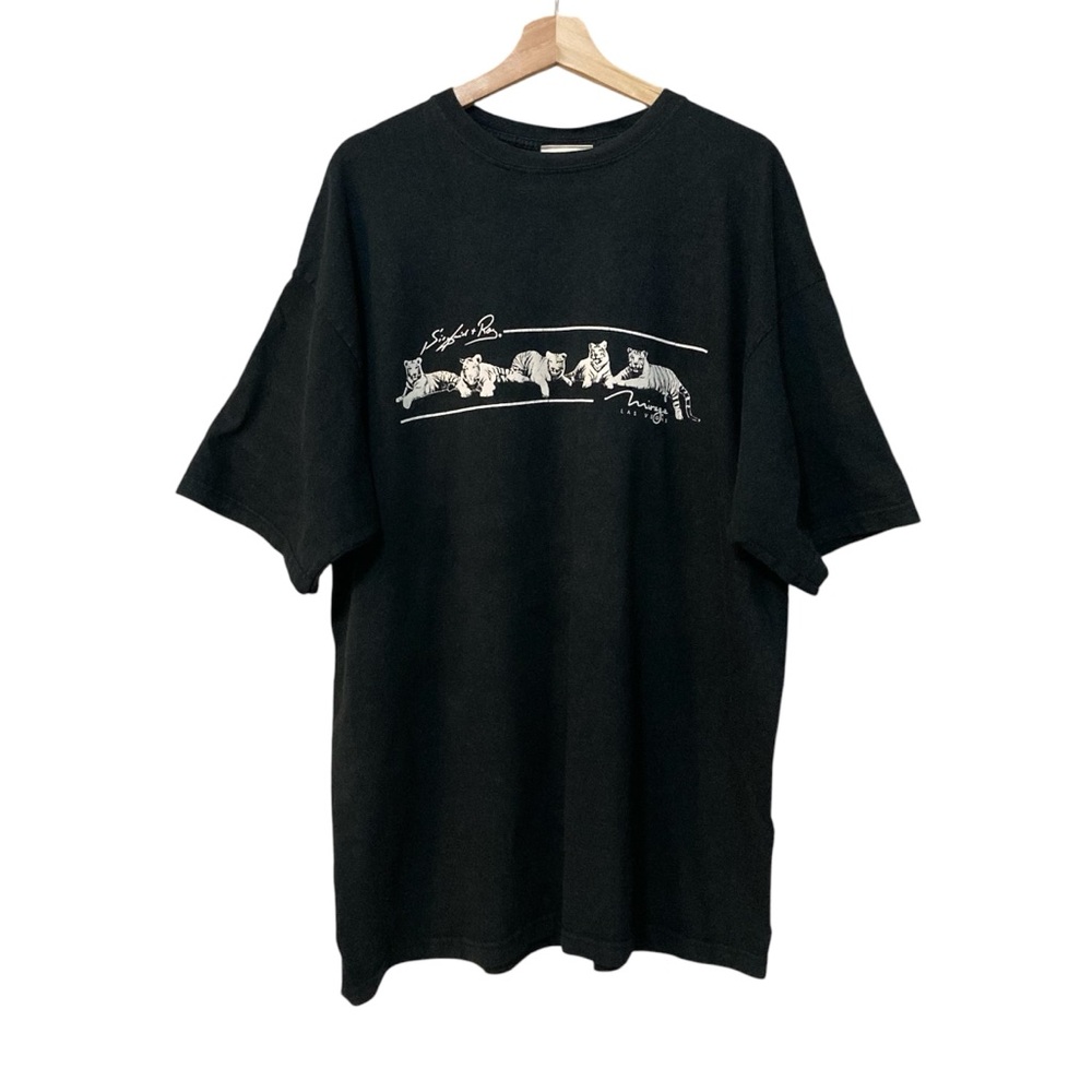 Vintage 90’s Las Vegas Mirage Siegfried & Roy White Tiger Show Black Tee Shirt